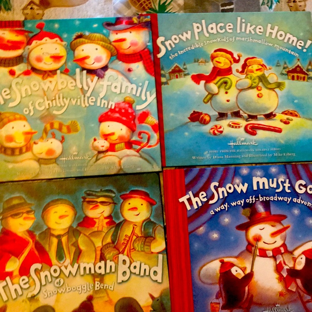 4 Hallmark Christmas kids books